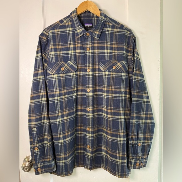 Patagonia Fjord Organic Cotton Flannel Shirt L Drifted Navy | Winter Layer - Picture 2 of 11